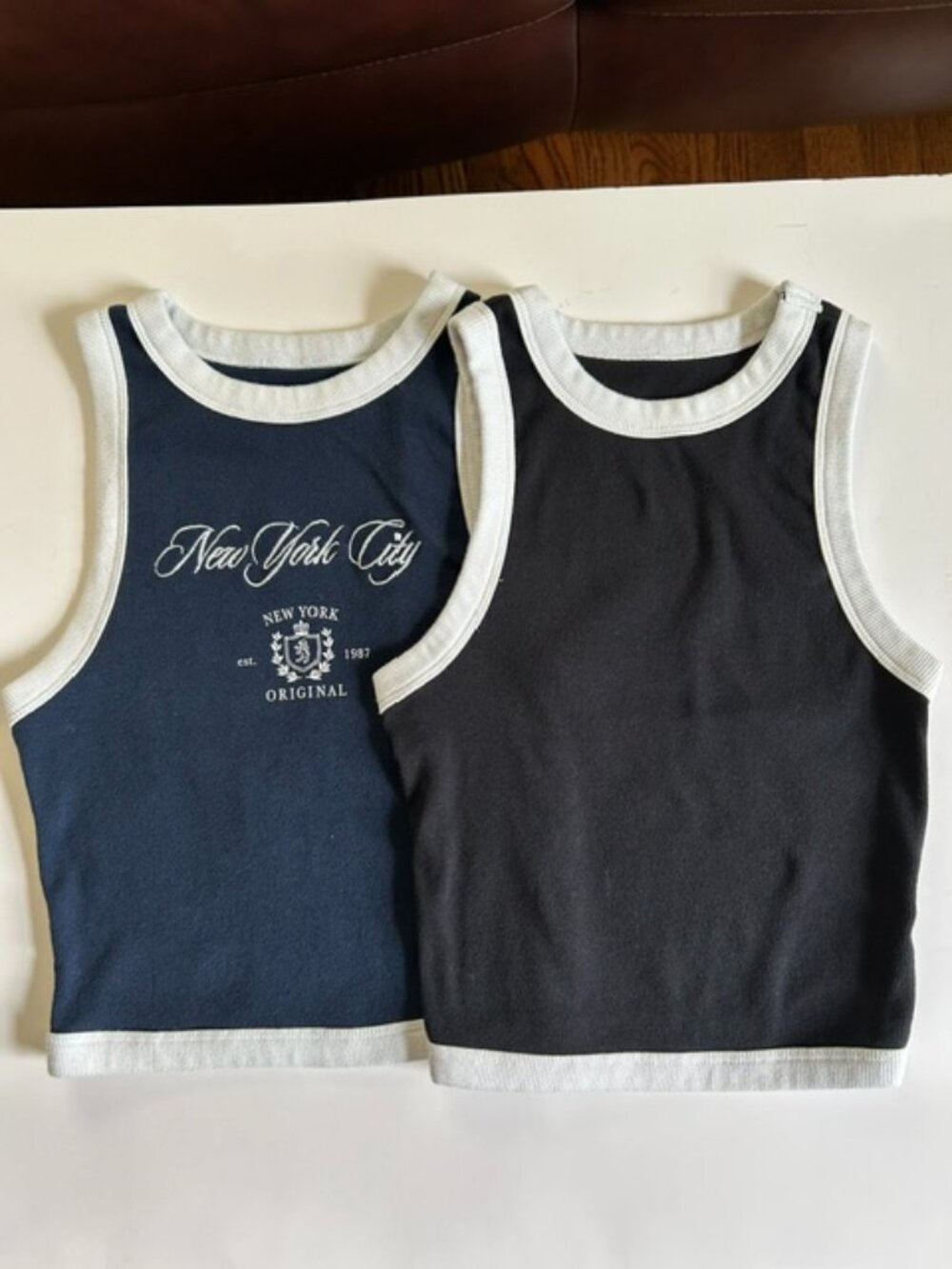 Aeropostale Women's Tank Tops (2) - Size XS